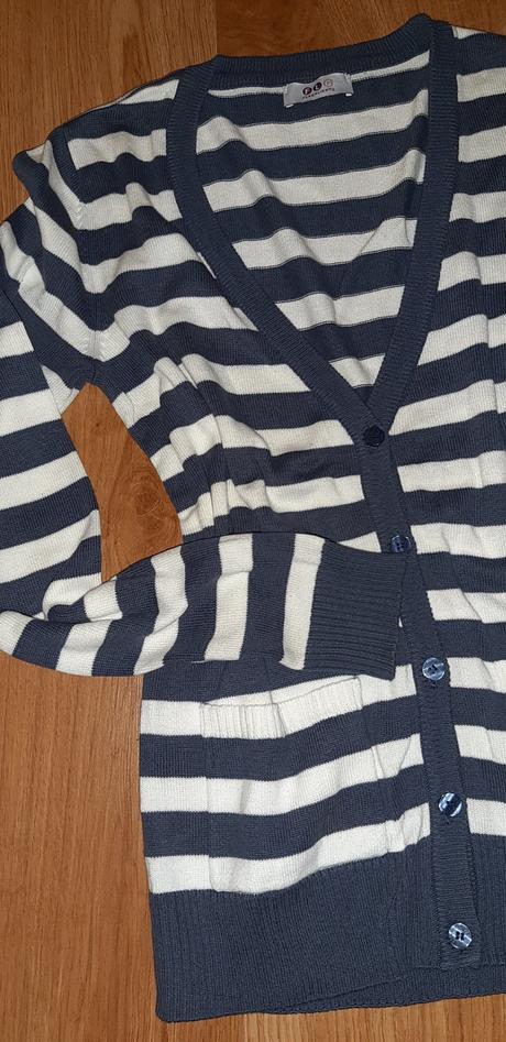 Pruhovaný sveter, s