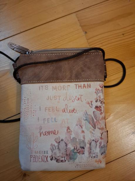 Taštička anekke, anekke