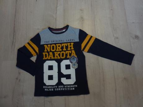 Tmavomodré tričko, c&a,128