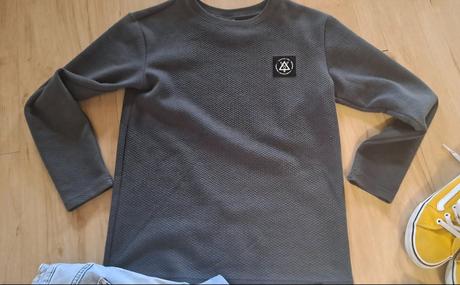 Chlaočenská mikina, takko,146