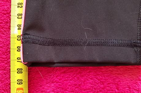 2x športové legíny, s