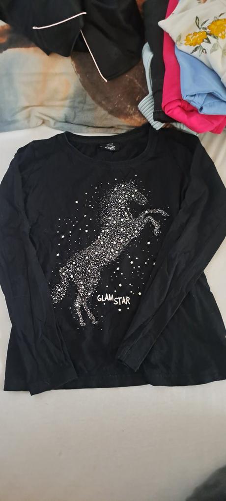 Tricko s konikom, 146