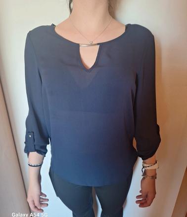 Blúzka, atmosphere,38