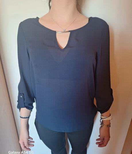 Blúzka, atmosphere,38