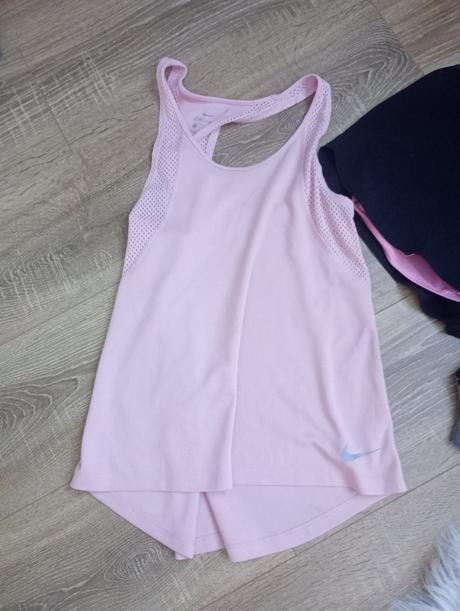 Športové oblečenie, nike,s