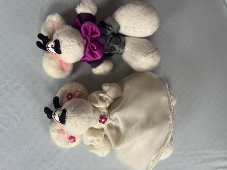 Svadobny podnos a plysaky, 