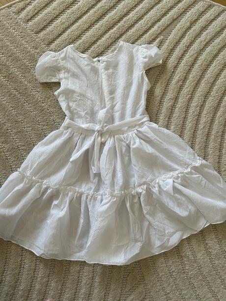 Biele slavnostne cipkovane saty 104, 104