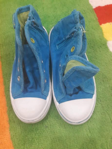 Platenky reserved, reserved,28