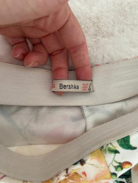 Kvietkovaná sukňa, bershka s, bershka,s