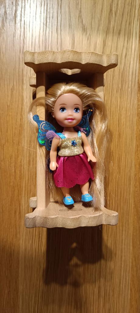 Drevená kolíska pre malé bábiky, 