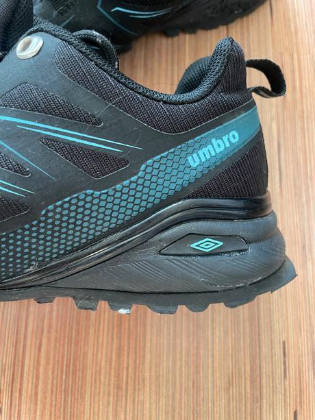 Botasky umbro, umbro,36