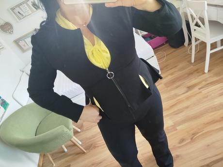 Zara zaujímavé sako vzadu s volanom, zara,l