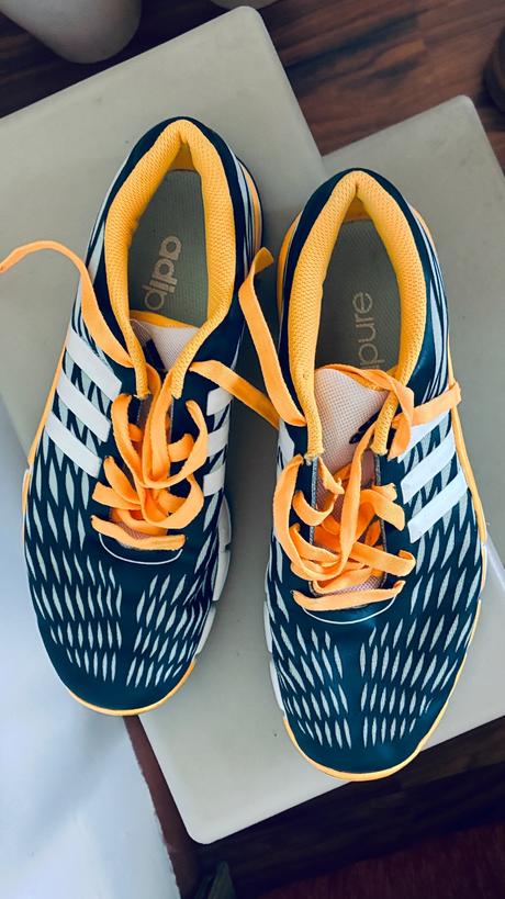 Adidas, adidas,39
