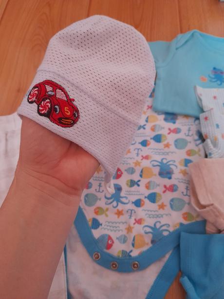 Body s kratkym rukavom, f&f,68