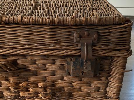 Krásny starý retro úložný zberateľský kôš kufor, 