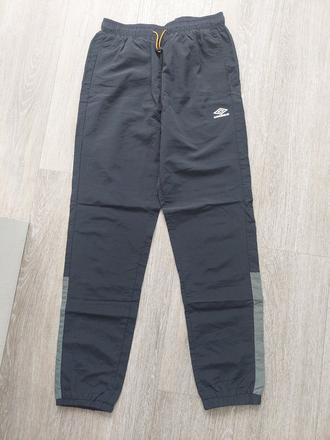 Šuštak nohavice, teplaky, umbro,s