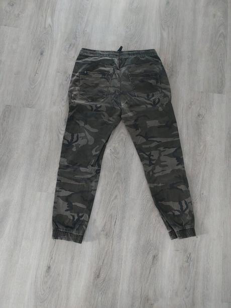 Maskacove nohavice, xl