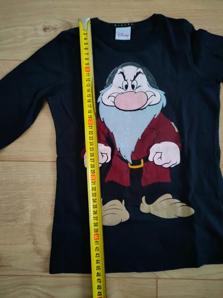 Tričko zn. sisley s trpaslíkom, veľ.122,super stav, sisley,122