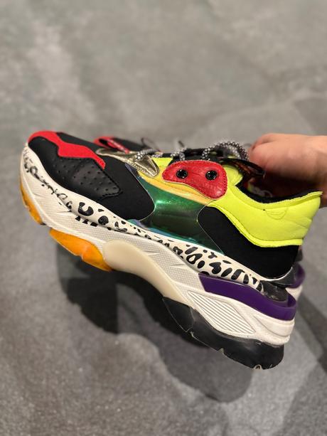 Zaujímavé sneakersy, 40