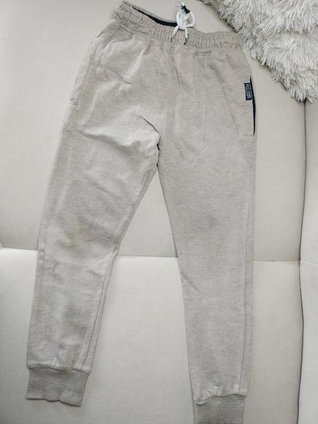 Next béžové chlapčenské tepláky, next,122