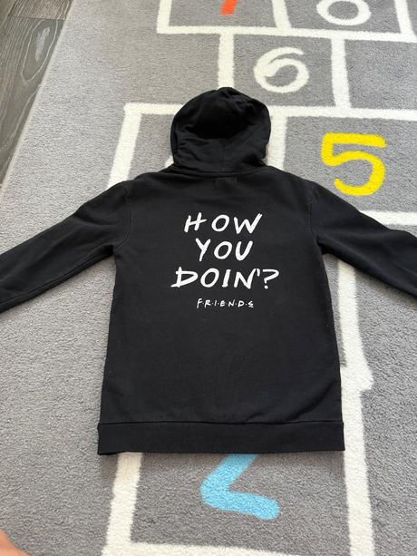 Mikina friends, sinsay,134