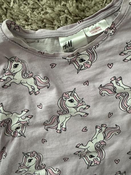 Bledofialove pyžamo s jednorožcami, h&m,110