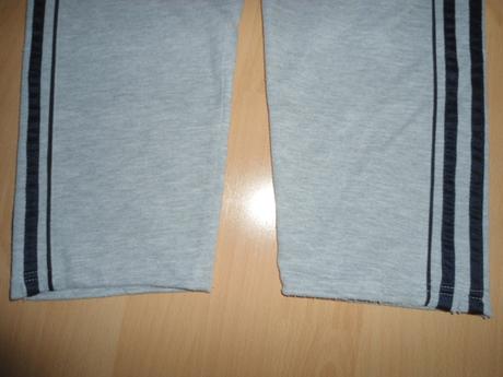 Chlapcenske svetlosede teplaky, 134