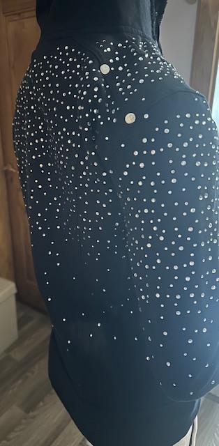 Mikina s kryštálmi a s hodvábnou kapucňou uncs, m