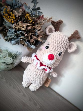 Háčkovaný sobík,