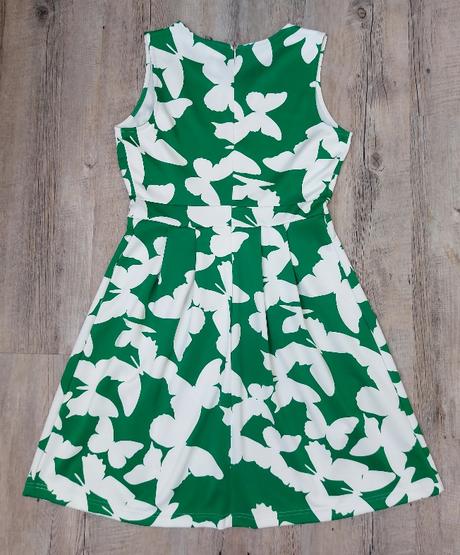 Zeleno biele šaty, 40