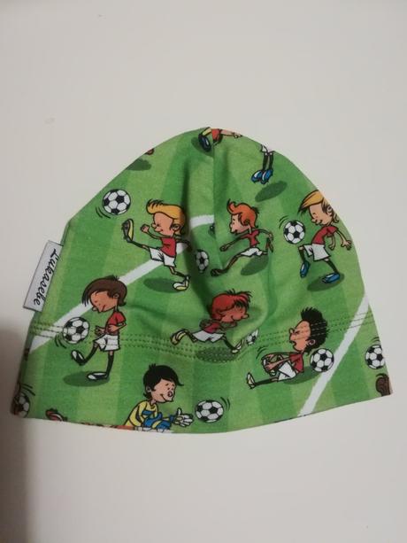 Jarná čiapka futbal, 80