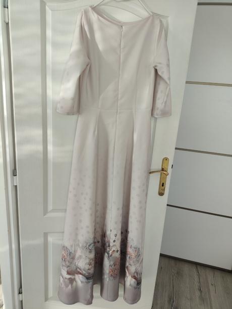 Spoločenske/svadobné šaty, 40