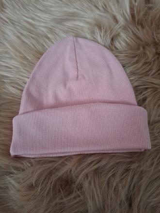 Rebrovaná čiapočka, 98