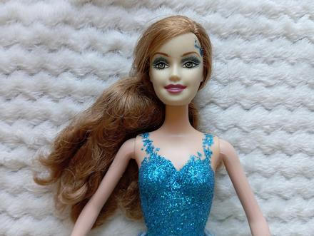 Barbie sleeping beauty 2005, 