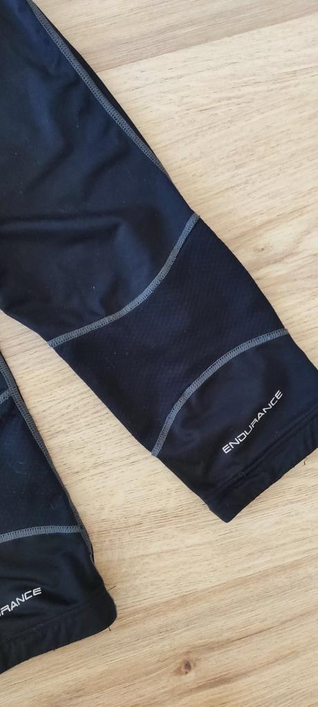 Športové legíny pre dievčatko, 146