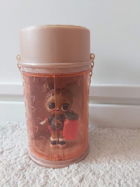 Predám bábiky lol,