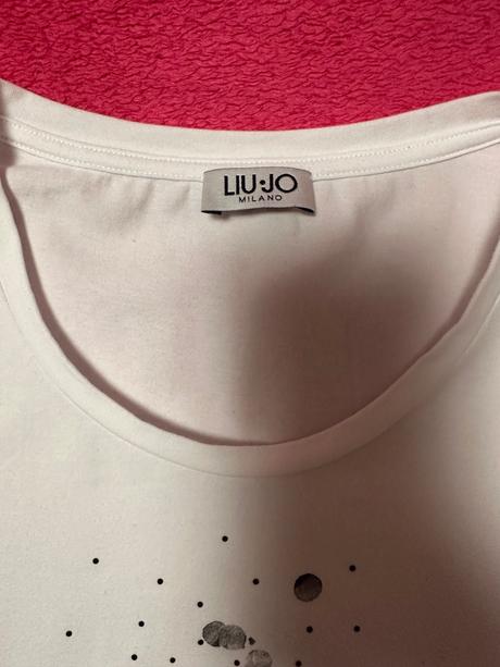 Krásne biele tričko s aplikáciou zn. liu jo, liu jo,m