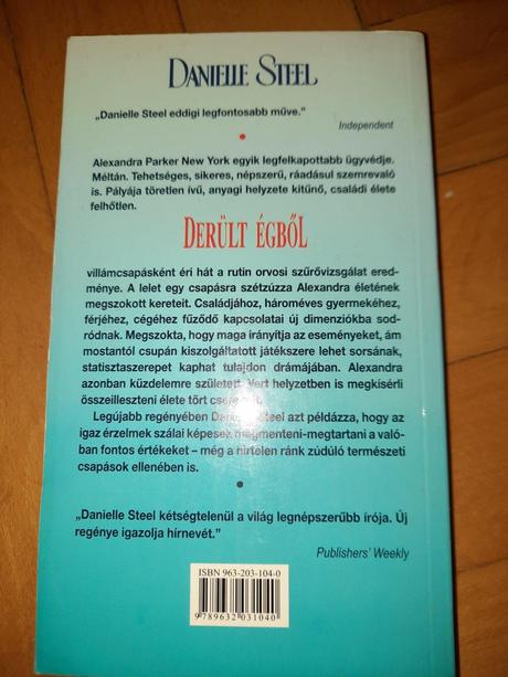 Knižka "danielle steel" derült égből, 