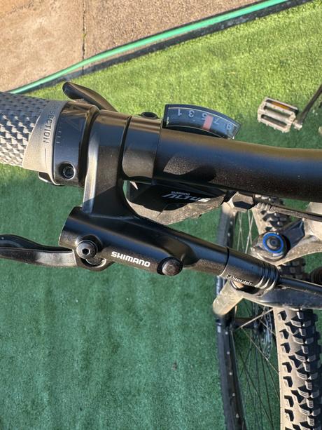 Horský bicykel cube aim slx, 28
