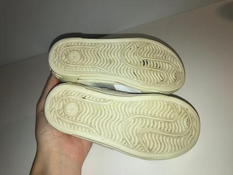 Bielo červené tenisky na suchý zips, 24