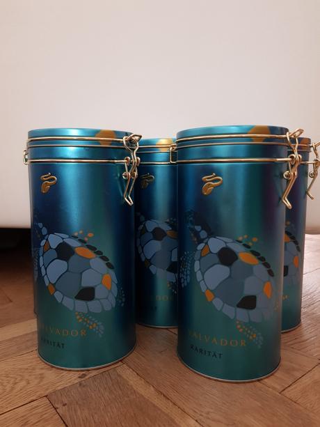 Zberateľské dózy na kávu tchibo, 