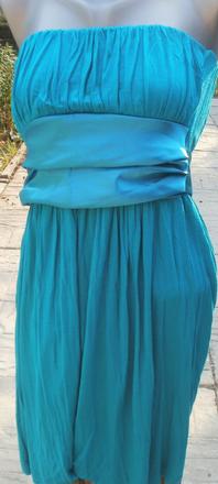 Tyrkysové šatičky so saténovým opaskom, l