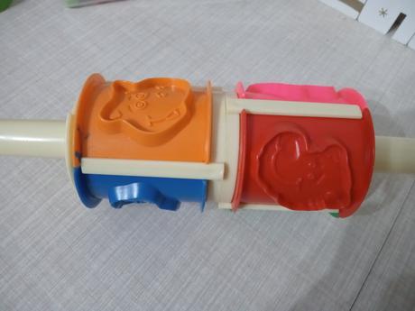 Valček na plastelinu, 