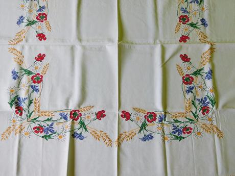 Ručne vyšívaný set obrusov-122x135cm, , 