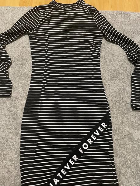 Trickove saty, reserved,146