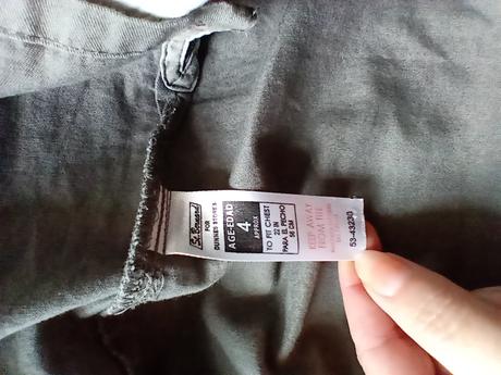 Mix oblečenia, 122–134