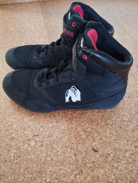 Americké tenisky zn. gorilla, 41