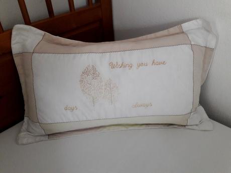 Kvalitný veľký vankúš s obliečkou, 