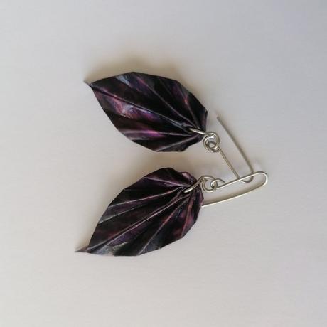 Náušnice list - temná fialová, 