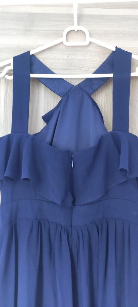 Spoločenské šaty, 36